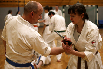 Instruktor Anett Forbriger 1. Dan Karate