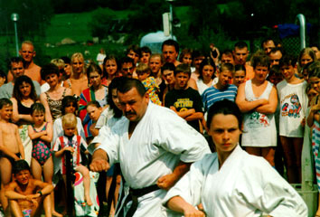 Instruktor Karl-Heinz v.d. Mosel 1. Dan Karate