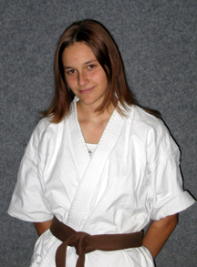 Ramona Schiller 2. Kyu Karate